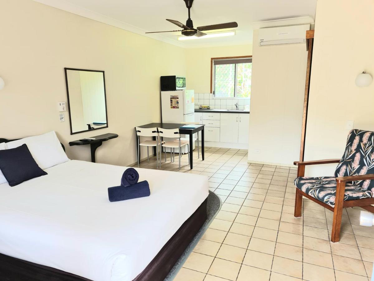 Paradise Court Holiday Units Airlie Beach Exterior foto